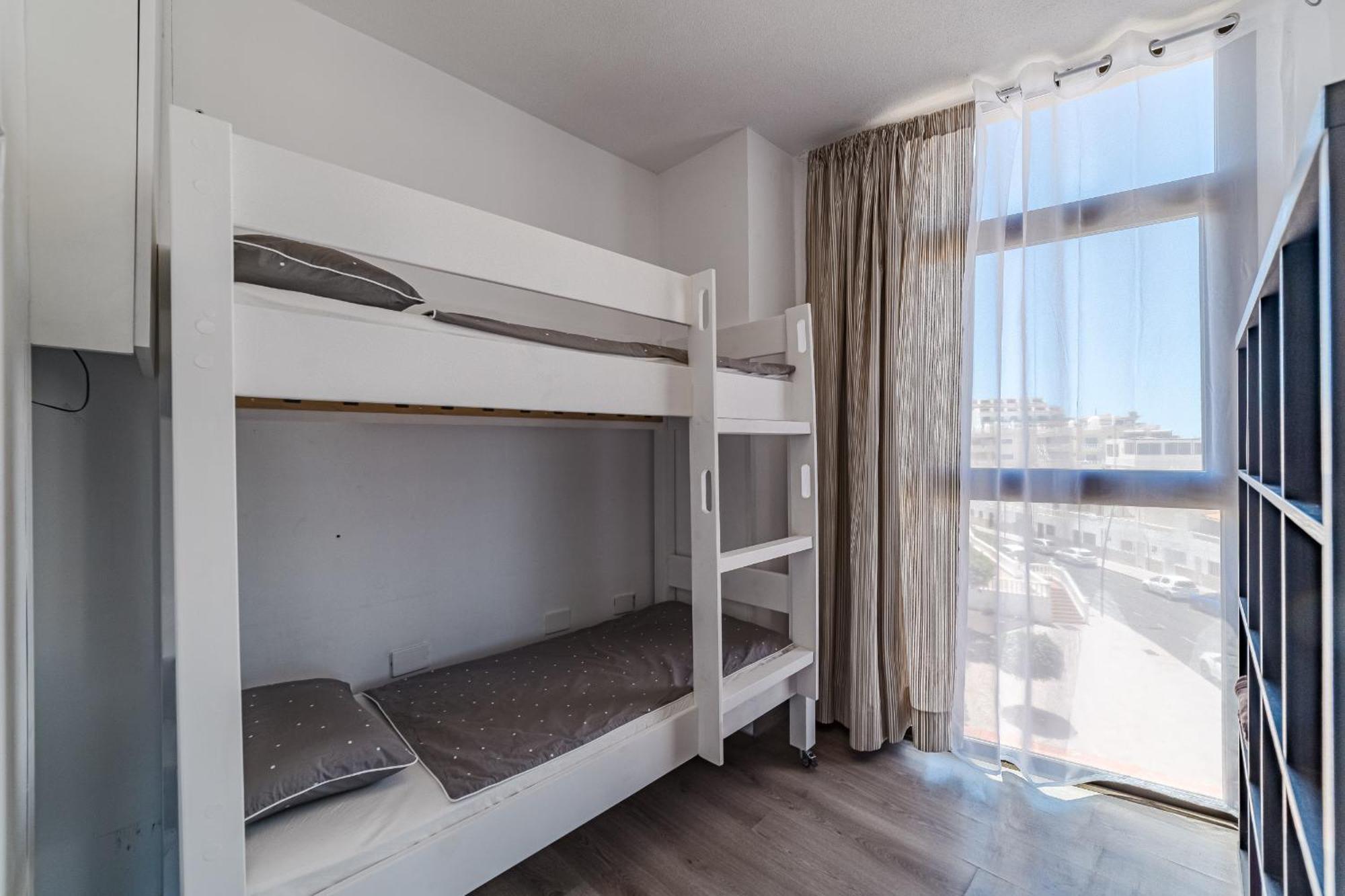 Family Apartment With 3 Bedrooms And Balcony Near Los Gigantes And Ocean ปัวร์โตเดซานตีอาโก ภายนอก รูปภาพ